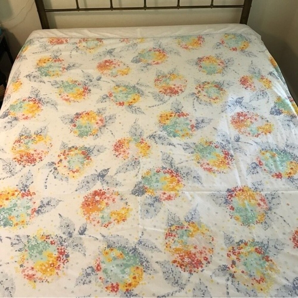 Vintage Martex Westpoint Pepperell Abstract Floral Percale Twin Flat Sheet